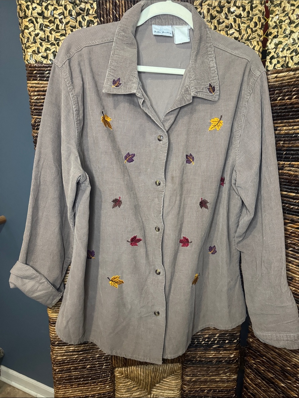 Parkhurst Taupe Button-Down Shirt with Embroidered Leaves